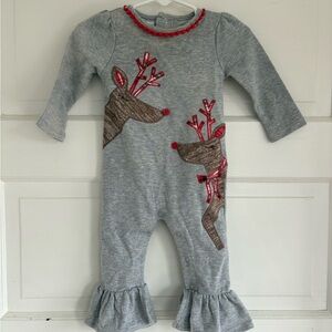 Adorable Mud Pie Reindeer Gray Baby Romper with Red Accents